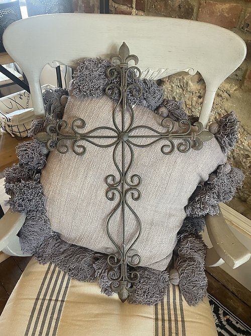 Fleur De Lis Metal Cross