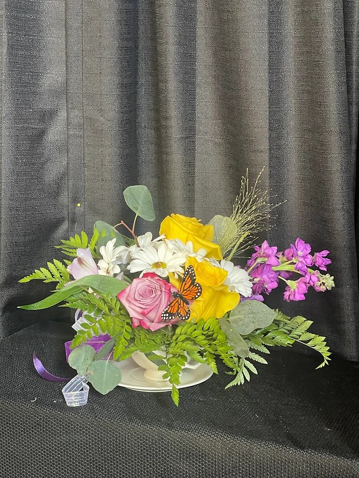 Teacup Arrangement