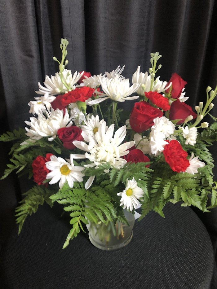 Red, White Vase Arrangement