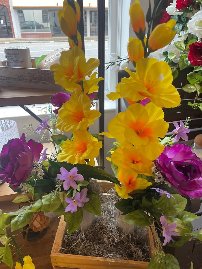 Flowers- Silk- Gravesite Vase/Urn