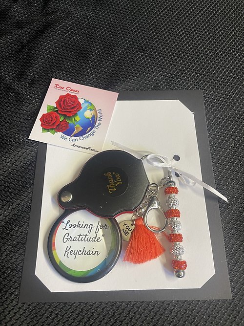 Looking For Gratitude Magnifying Keychain