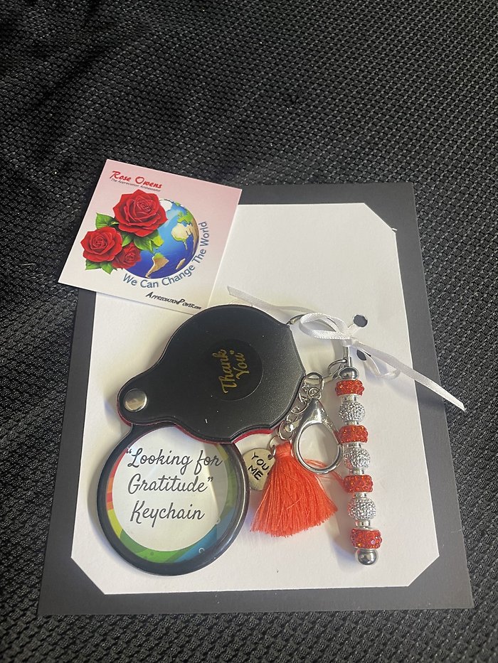 Looking For Gratitude Magnifying Keychain