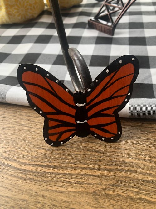 Magnetic Butterfly Clip