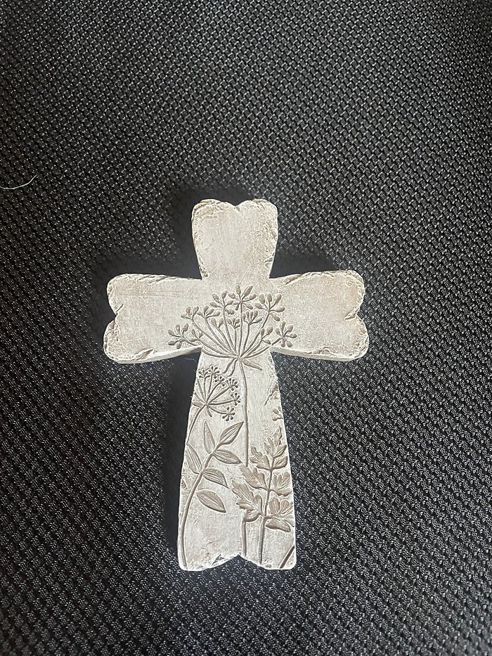 Gray Resin Wall Cross