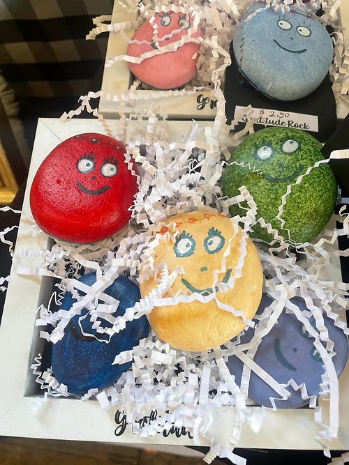 Gratitude Rock (Individual)